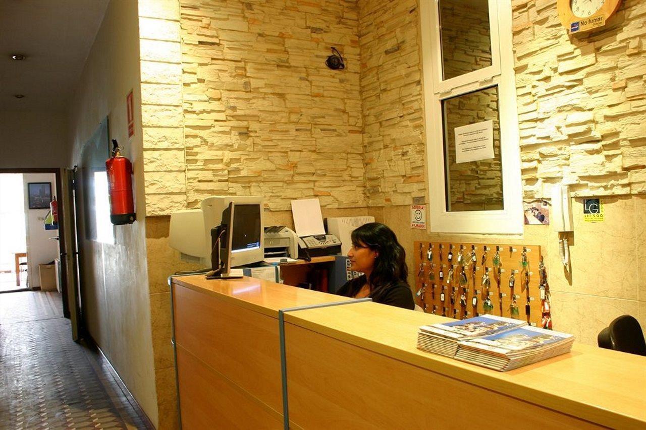 Hostal Eden Barcelona Ngoại thất bức ảnh