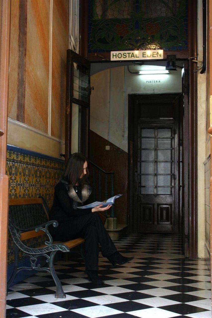 Hostal Eden Barcelona Ngoại thất bức ảnh